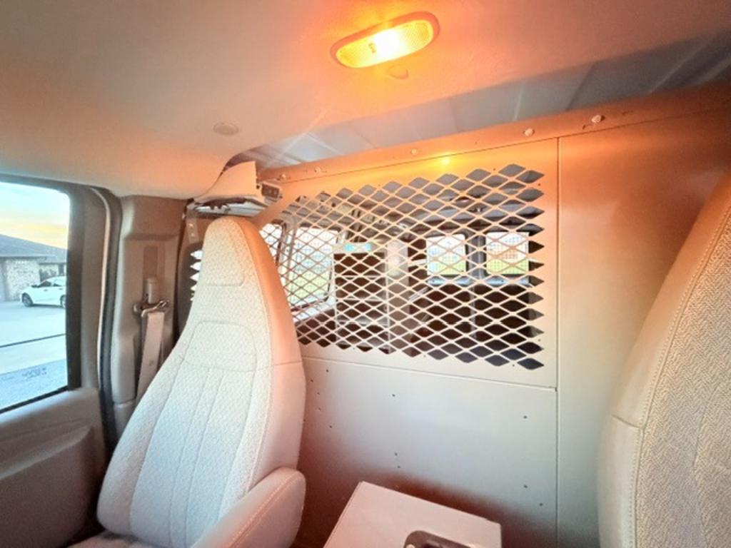 2019 Chevrolet Express - $15,495