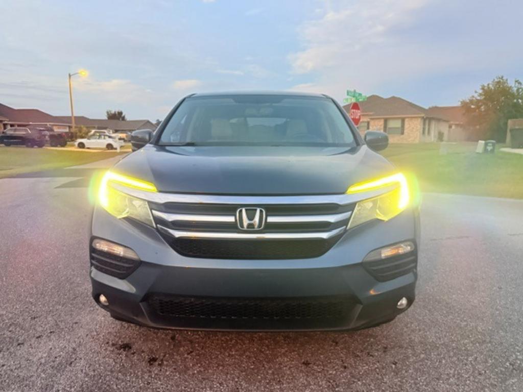 2017 Honda Pilot - $15,995
