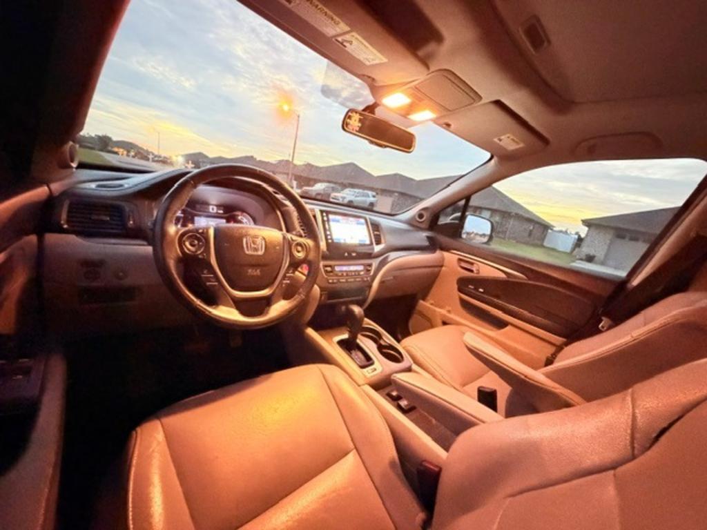 2017 Honda Pilot - $15,995