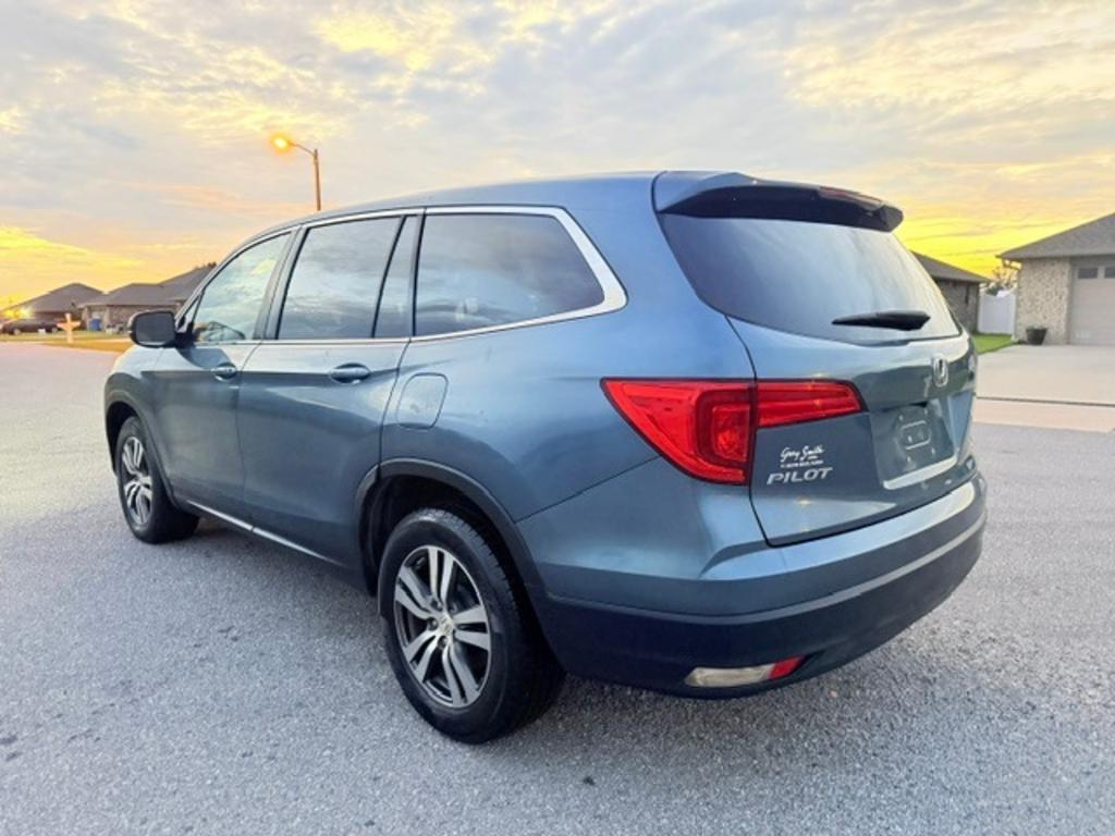 2017 Honda Pilot - $15,995