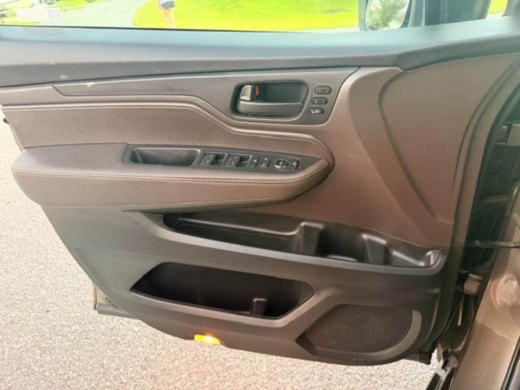 2019 Honda Odyssey - $19,995