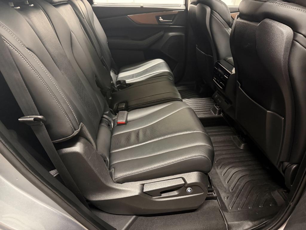 2022 Acura MDX - $27,950