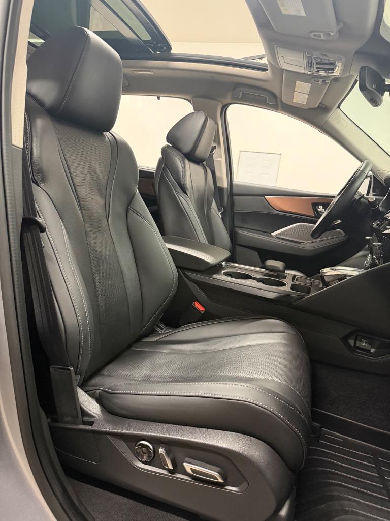 2022 Acura MDX - $27,950