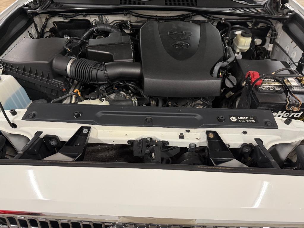 2017 Toyota Tacoma - $19,950