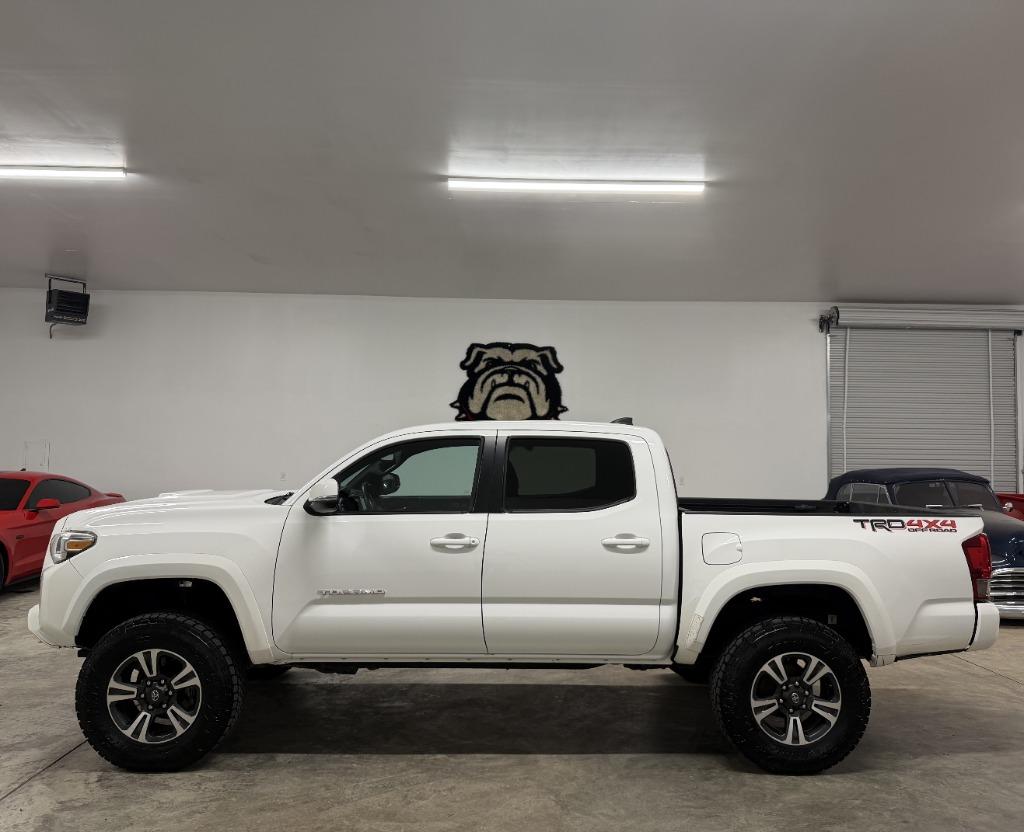 2017 Toyota Tacoma - $19,950