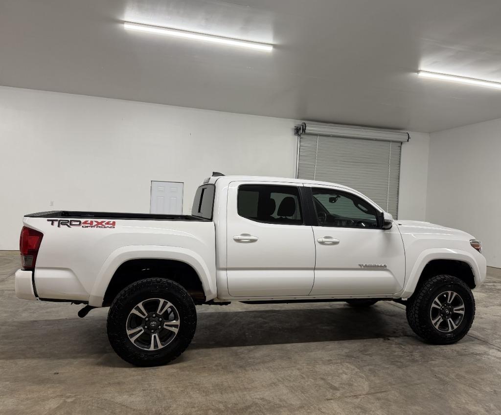 2017 Toyota Tacoma - $19,950