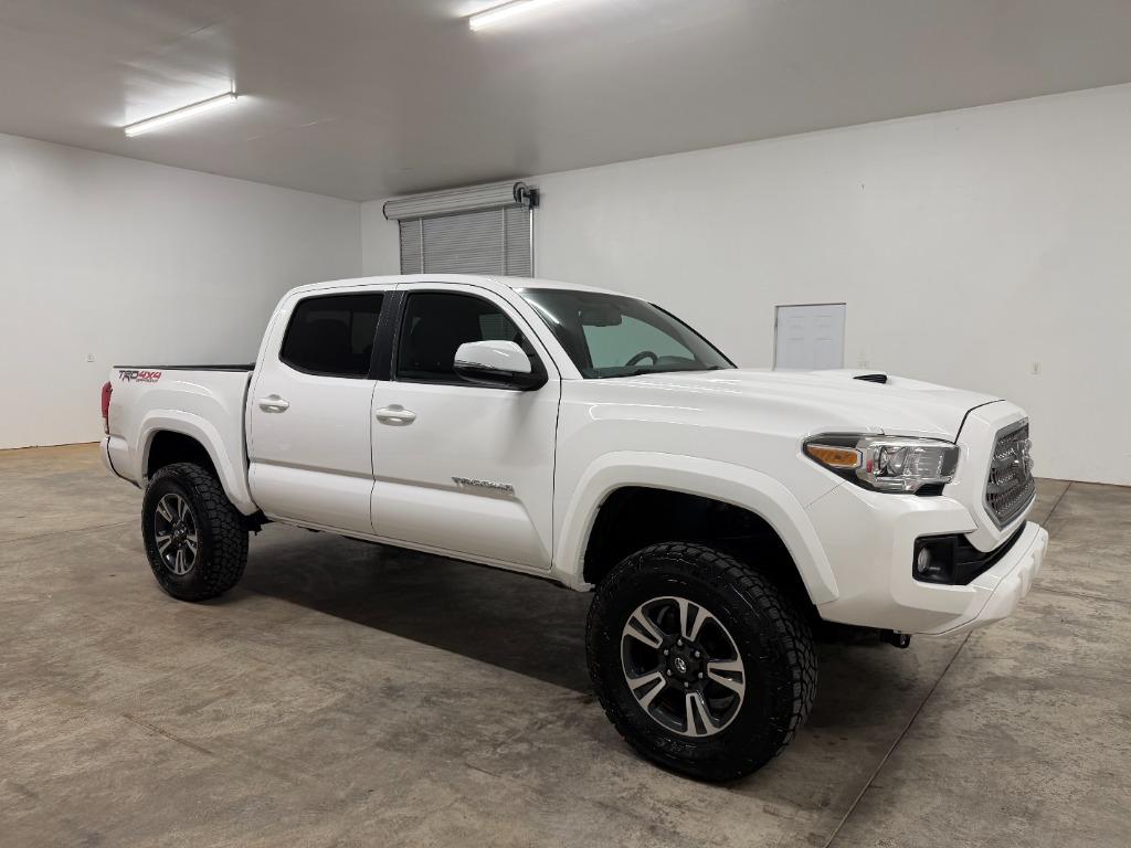 2017 Toyota Tacoma - $19,950