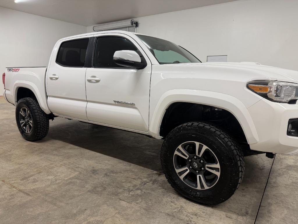 2017 Toyota Tacoma - $19,950