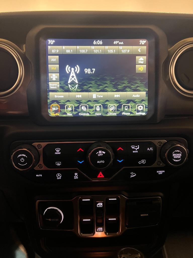 2020 Jeep Wrangler - $22,950