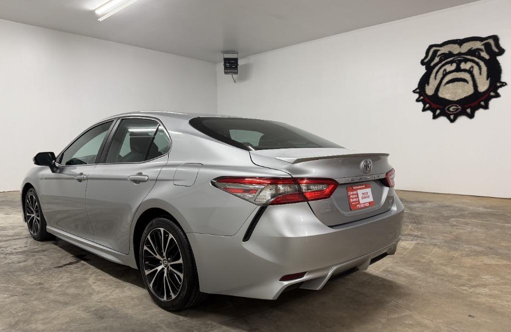 2018 Toyota Camry - $14,750