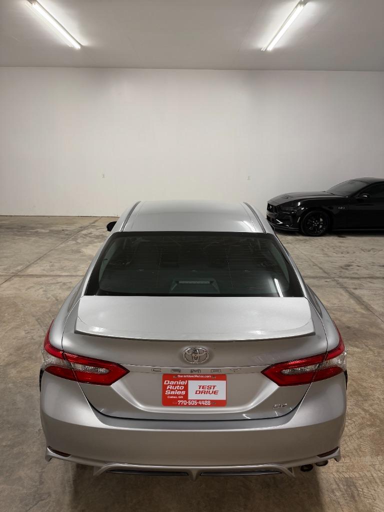 2018 Toyota Camry - $14,750