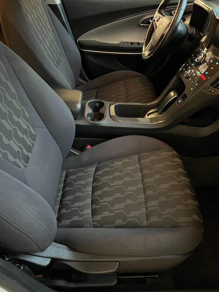 2014 Chevrolet Volt photo