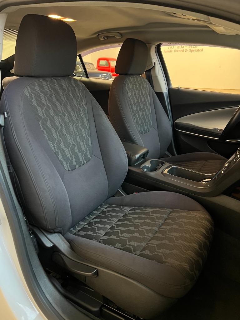 2014 Chevrolet Volt photo