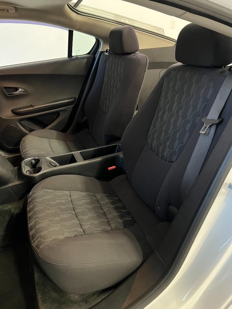 2014 Chevrolet Volt photo