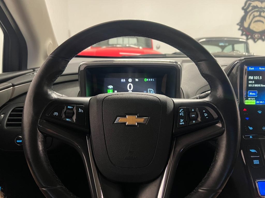 2014 Chevrolet Volt photo