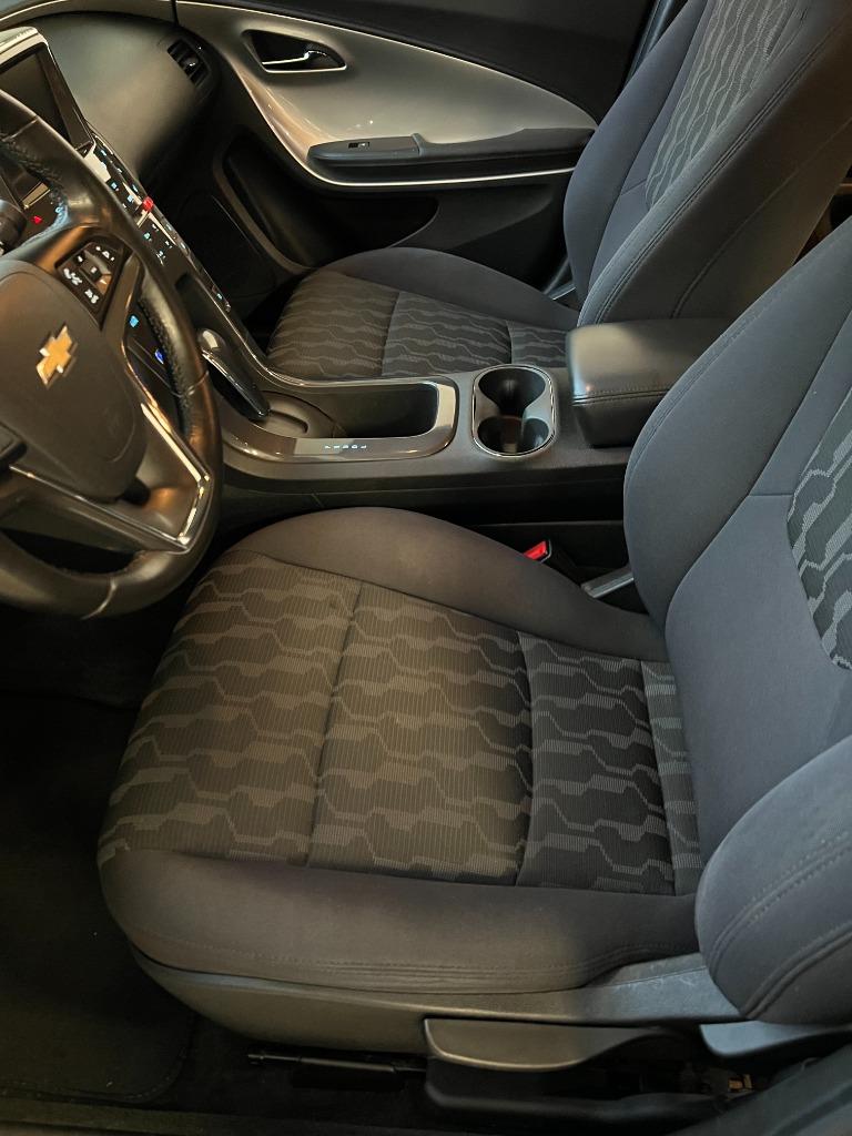 2014 Chevrolet Volt photo