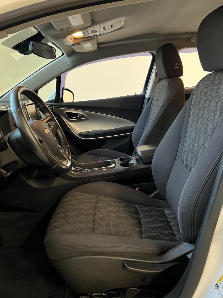 2014 Chevrolet Volt photo