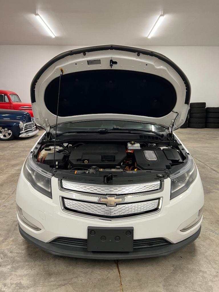 2014 Chevrolet Volt photo