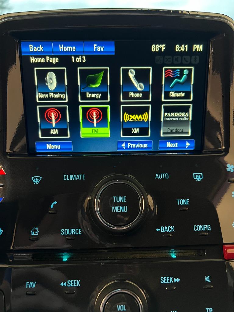 2014 Chevrolet Volt photo