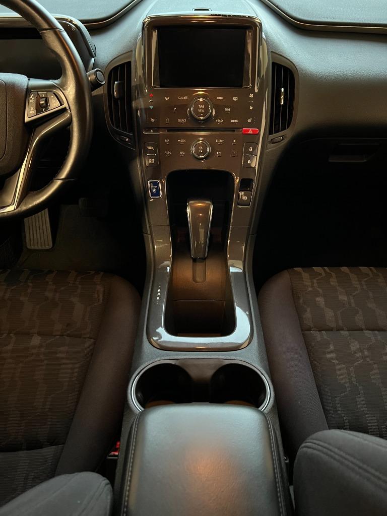 2014 Chevrolet Volt photo