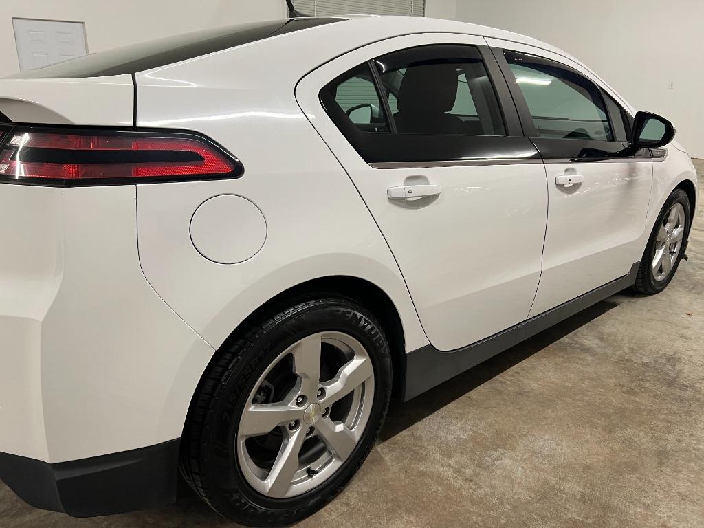 2014 Chevrolet Volt photo