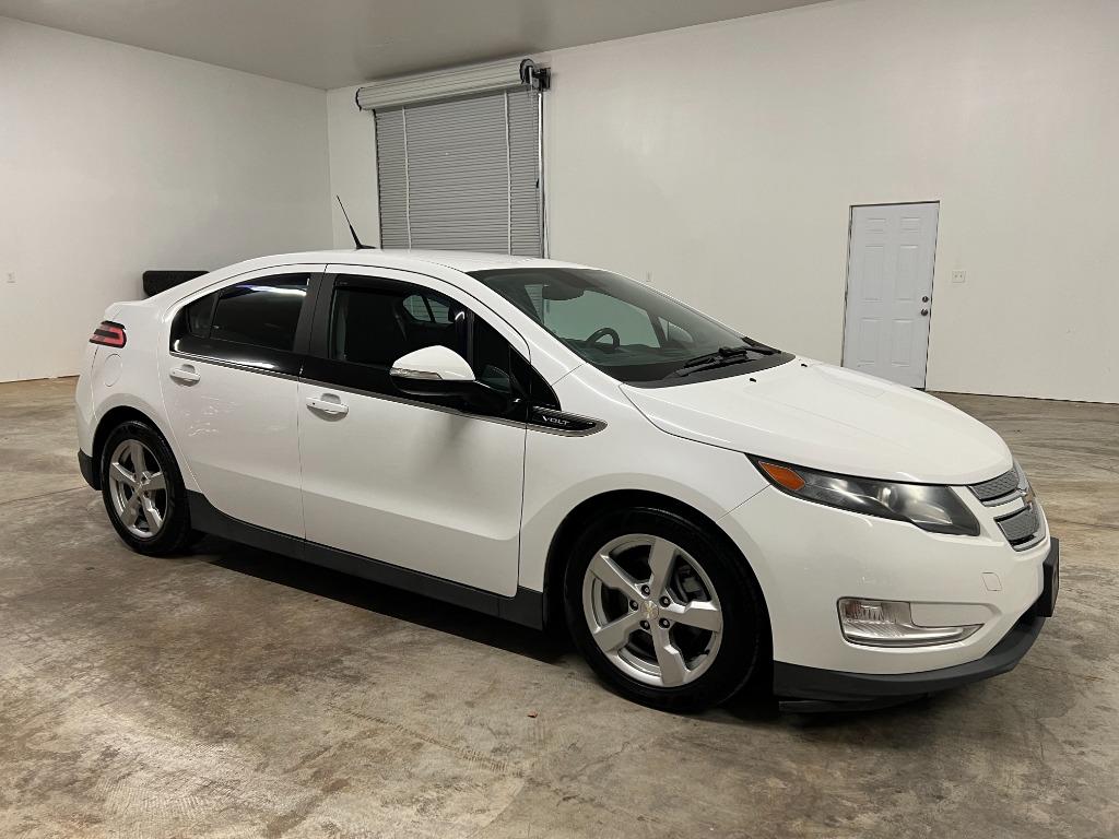 2014 Chevrolet Volt photo