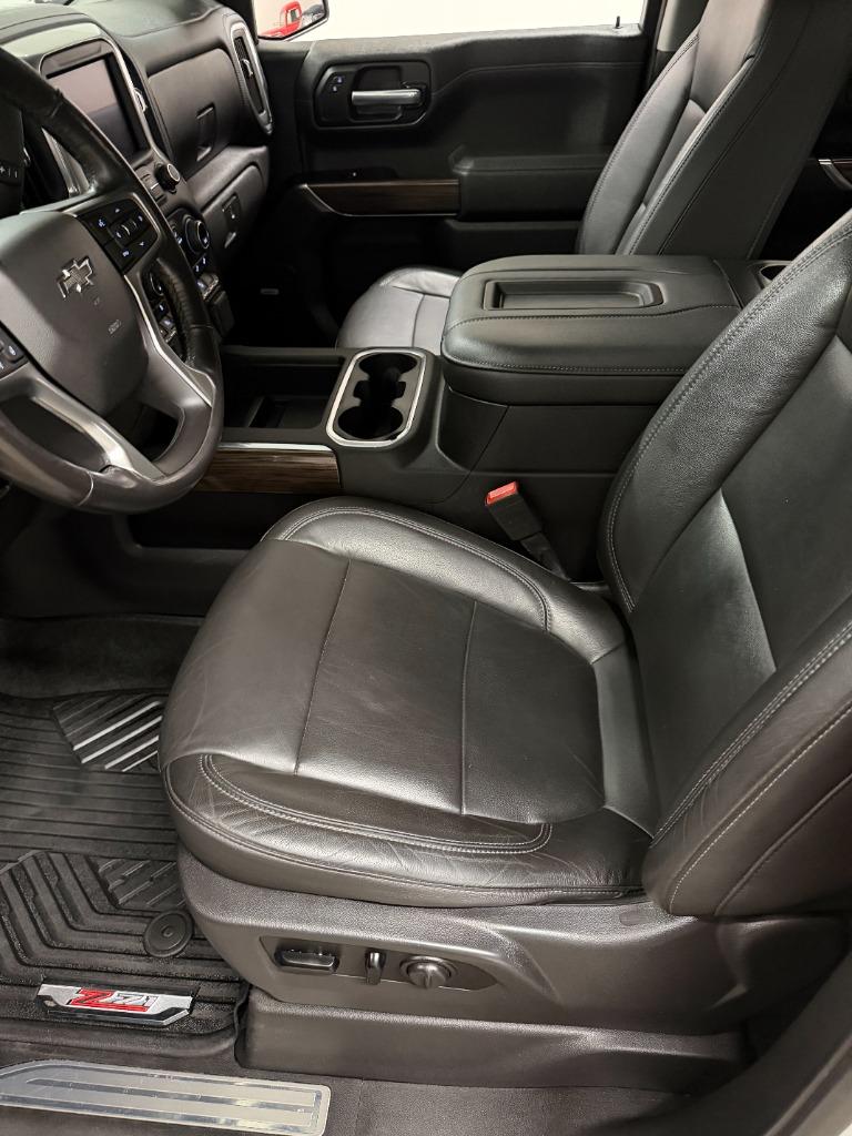 2020 Chevrolet Silverado 1500 LT Trail Boss Crew Cab 4WD - $31,349