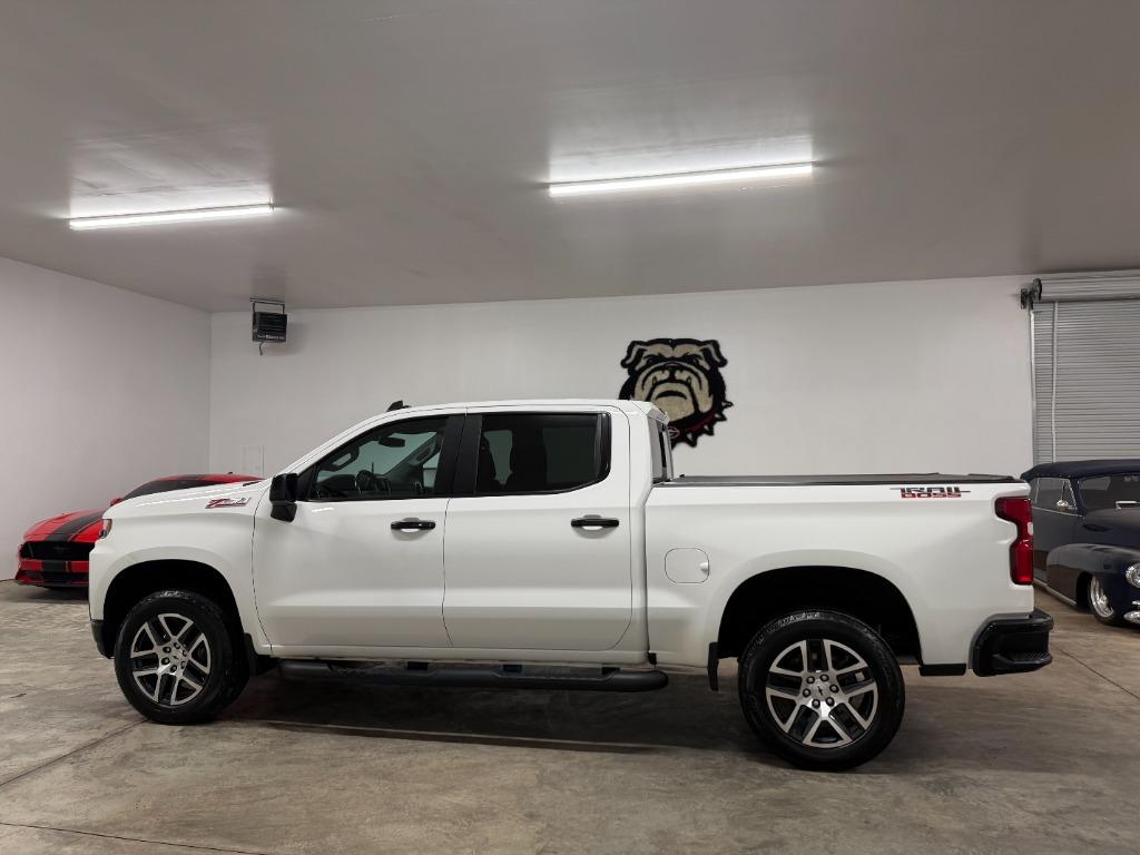 2020 Chevrolet Silverado 1500 LT Trail Boss Crew Cab 4WD - $31,349