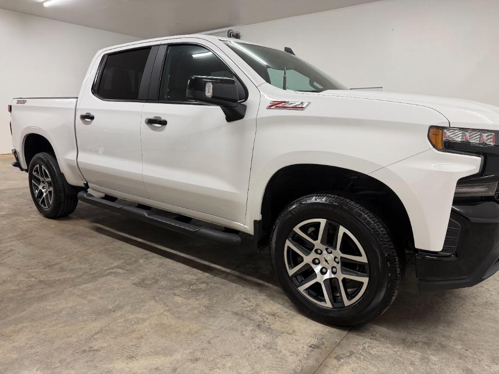 2020 Chevrolet Silverado 1500 LT Trail Boss Crew Cab 4WD - $31,349