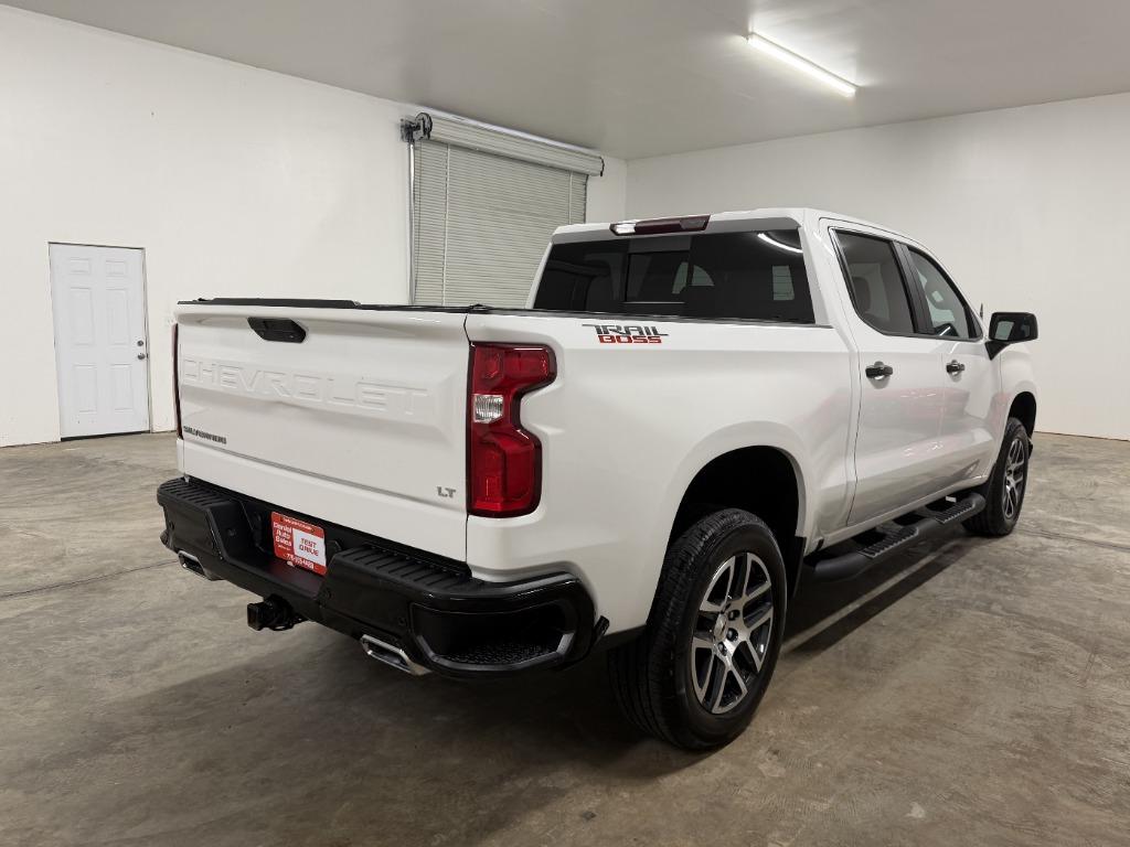2020 Chevrolet Silverado 1500 LT Trail Boss Crew Cab 4WD - $31,349
