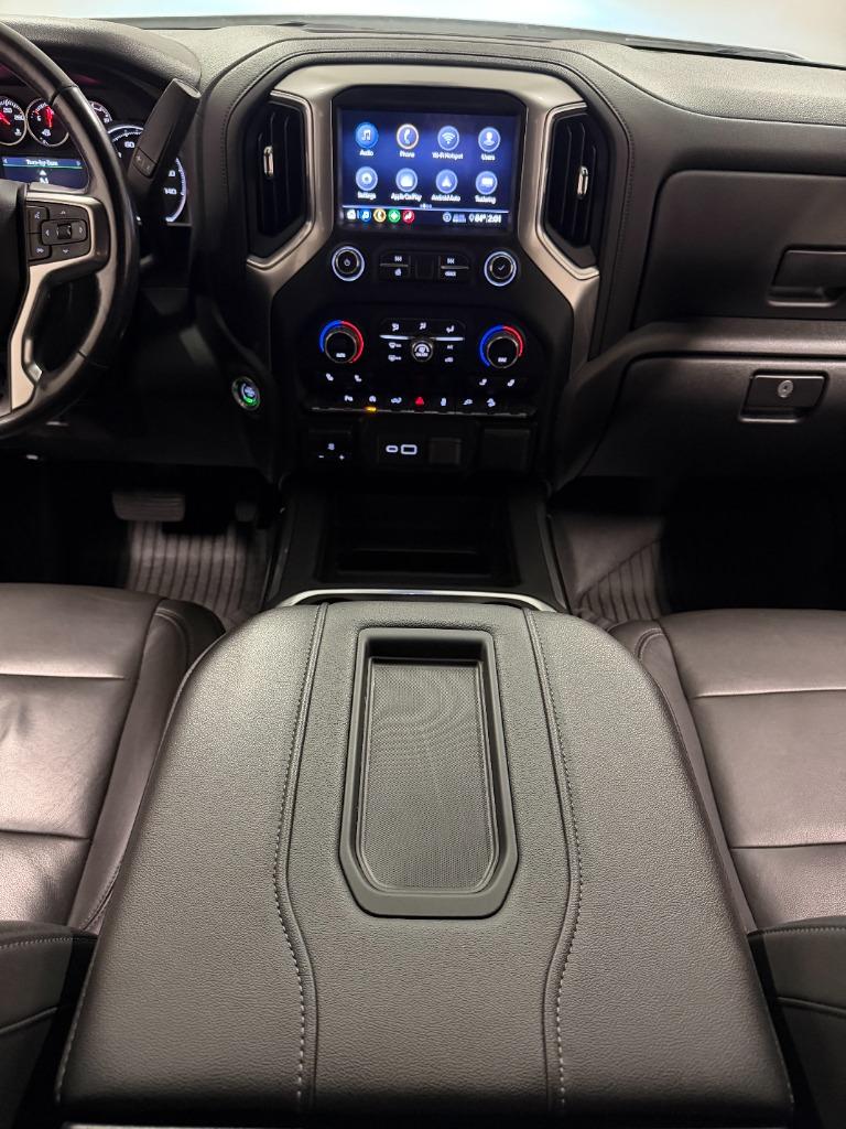 2020 Chevrolet Silverado 1500 LT Trail Boss Crew Cab 4WD - $31,349