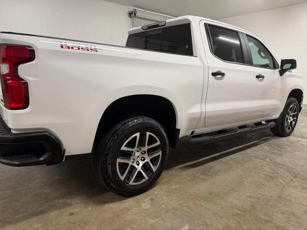 2020 Chevrolet Silverado 1500 LT Trail Boss Crew Cab 4WD - $31,349