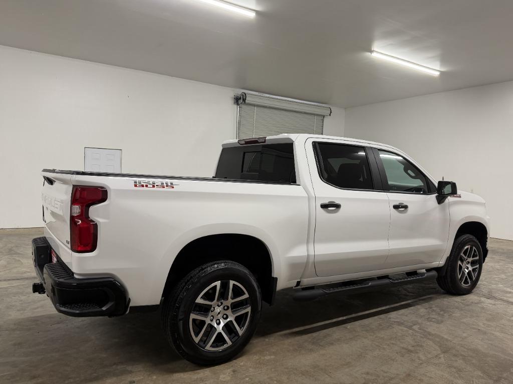 2020 Chevrolet Silverado 1500 LT Trail Boss Crew Cab 4WD - $31,349