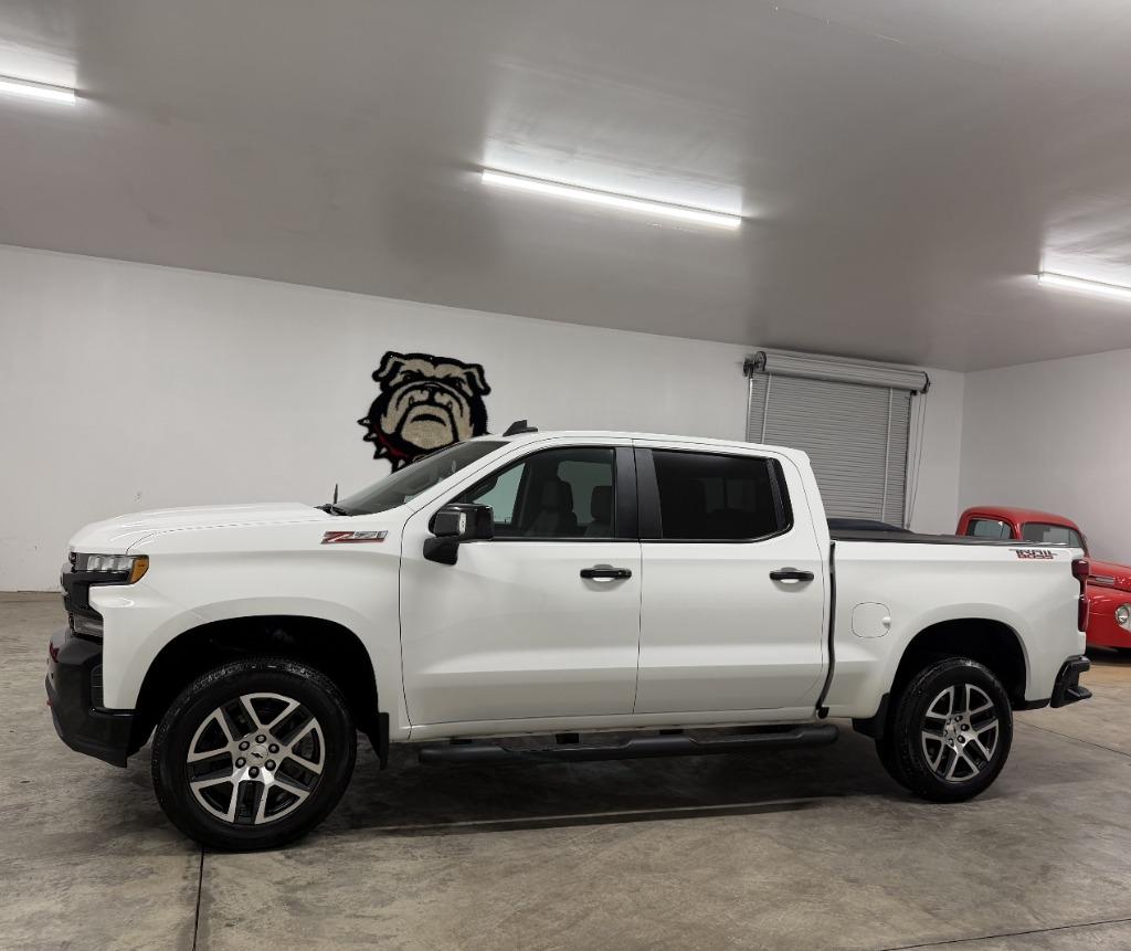2020 Chevrolet Silverado 1500 LT Trail Boss Crew Cab 4WD - $31,349