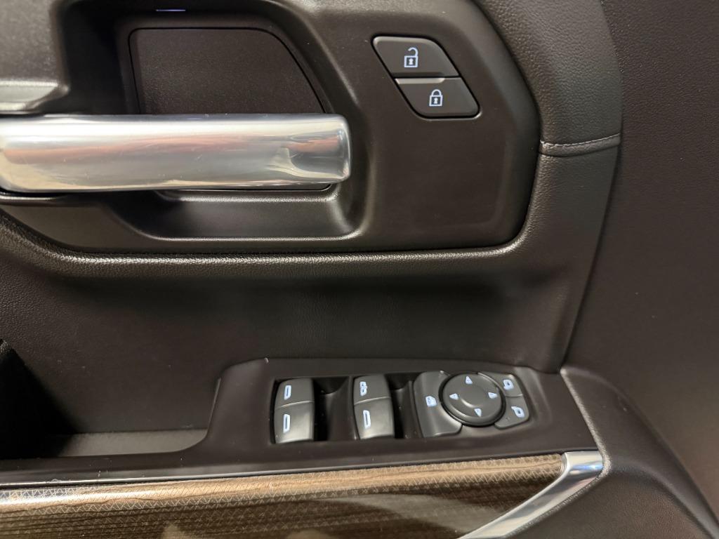 2020 Chevrolet Silverado 1500 LT Trail Boss Crew Cab 4WD - $31,349