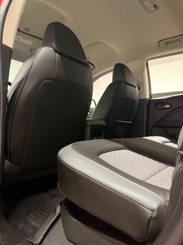 2022 Chevrolet Colorado - $22,950
