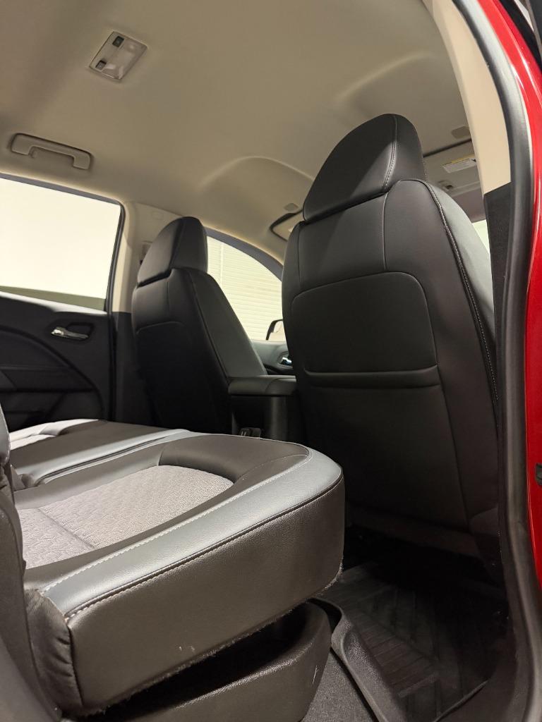 2022 Chevrolet Colorado - $22,950