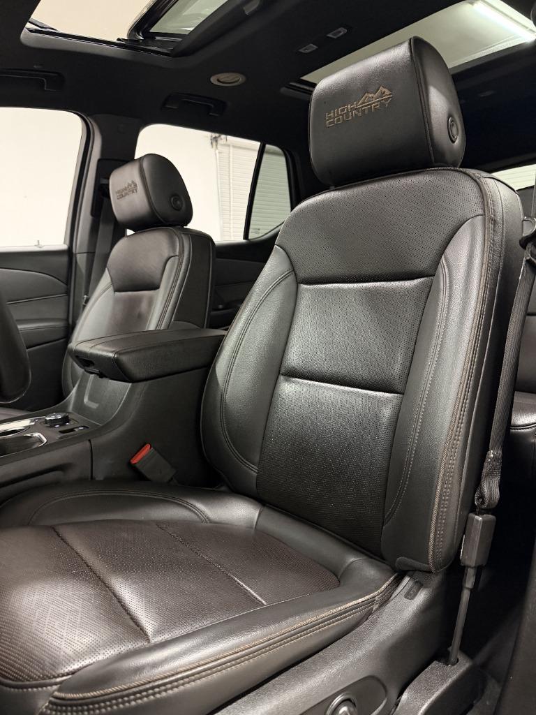 2022 Chevrolet Traverse - $28,950