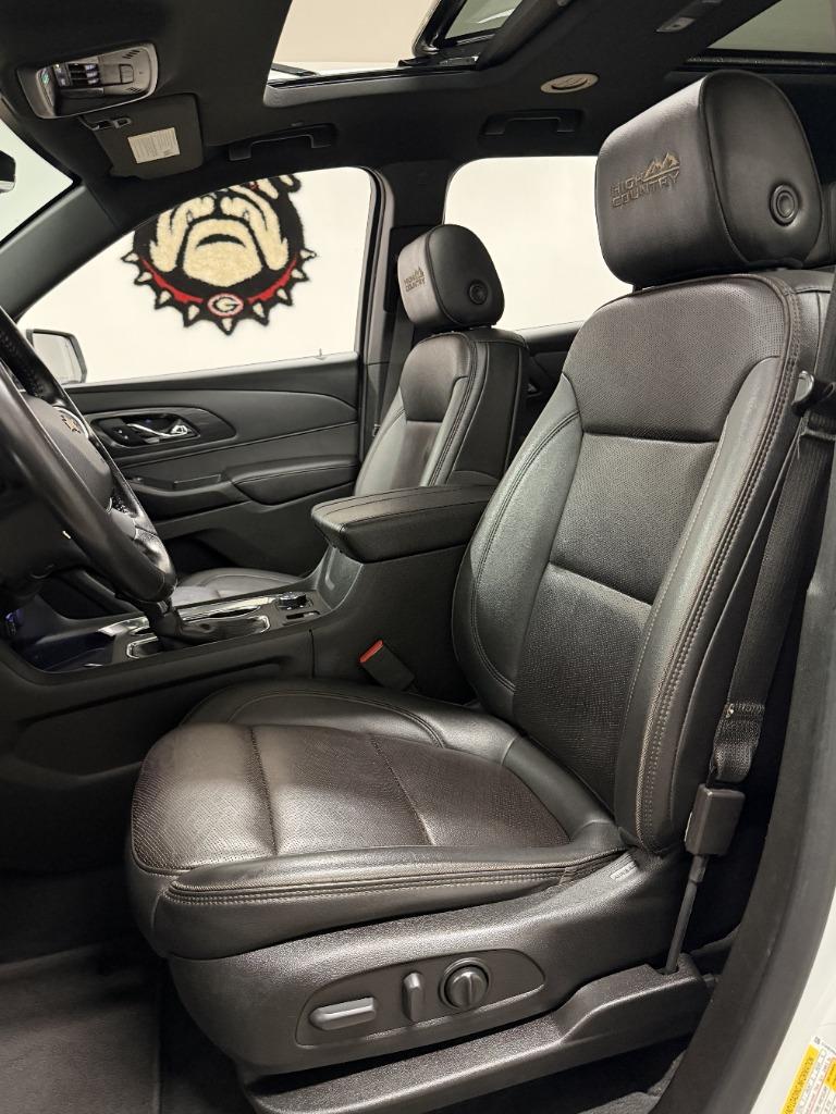 2022 Chevrolet Traverse - $28,950