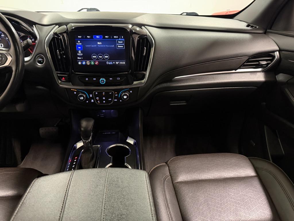 2022 Chevrolet Traverse - $28,950