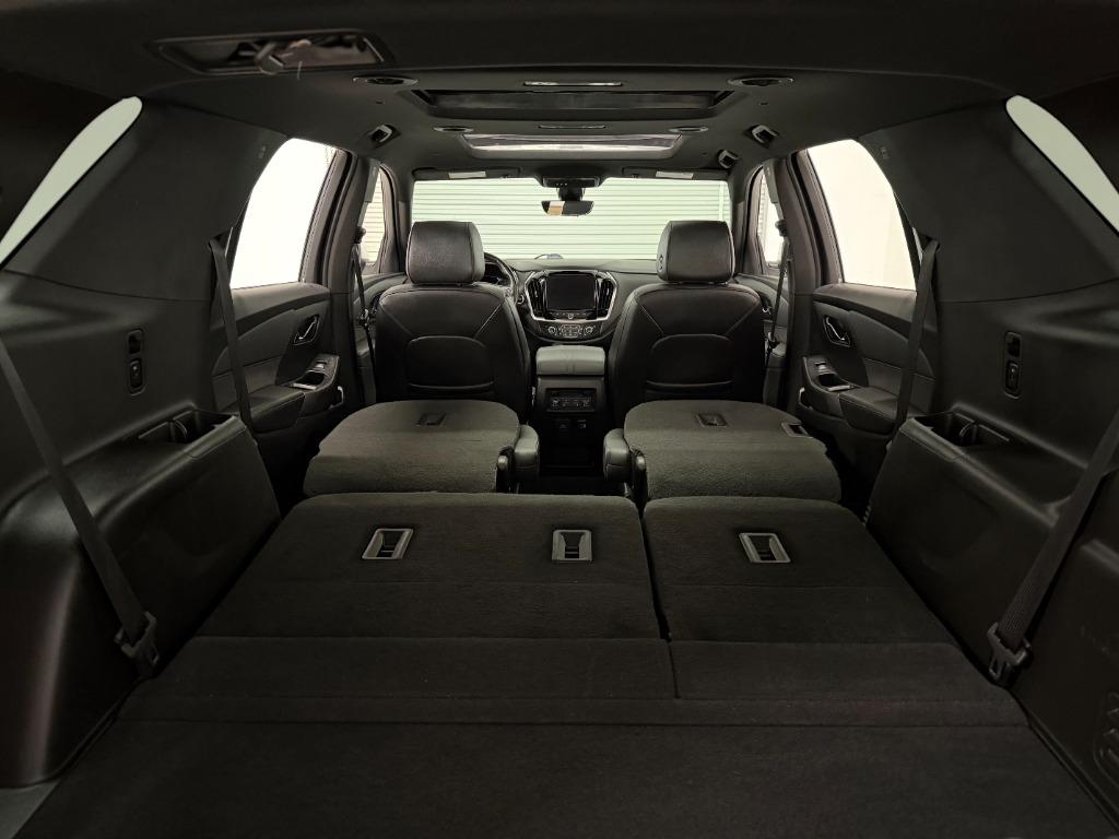 2022 Chevrolet Traverse - $28,950
