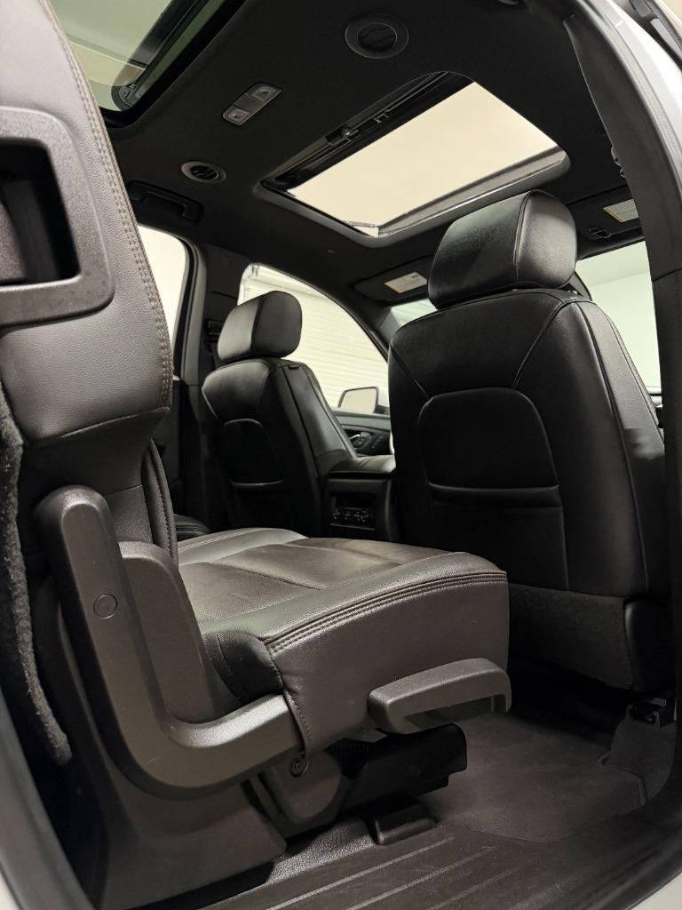 2022 Chevrolet Traverse - $28,950