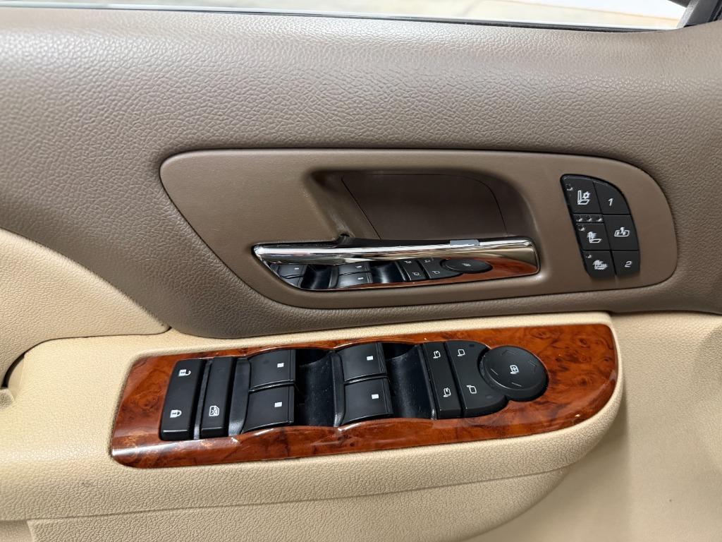 2013 Chevrolet Suburban - $9,349