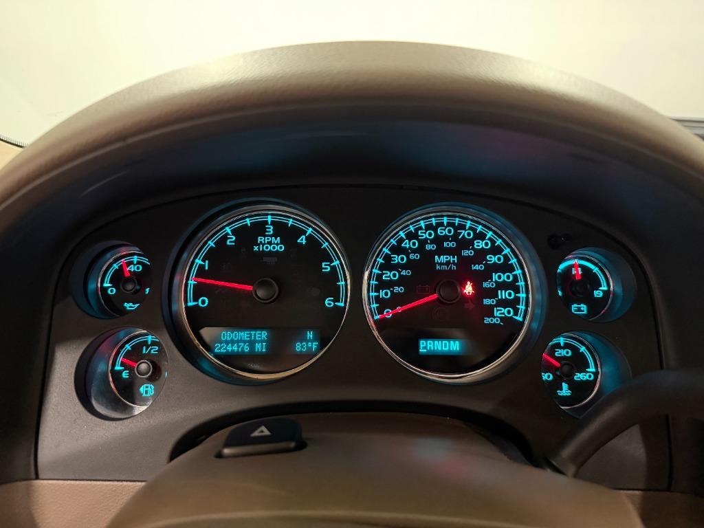 2013 Chevrolet Suburban - $9,349