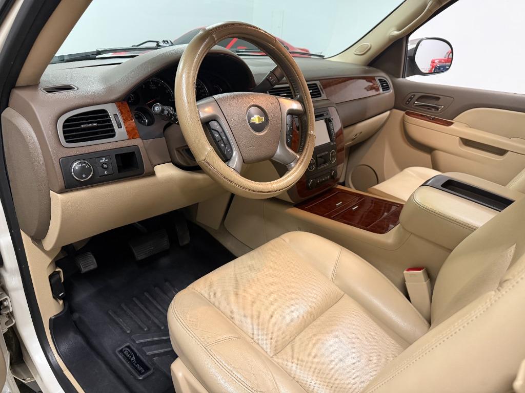 2013 Chevrolet Suburban - $9,349