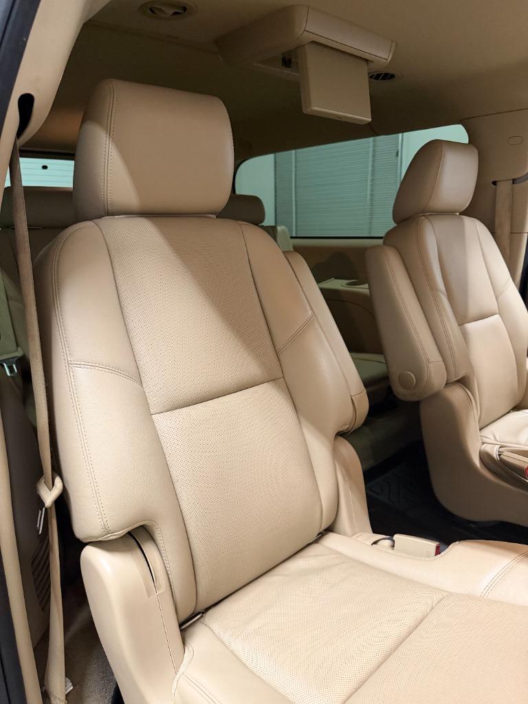 2013 Chevrolet Suburban - $9,349