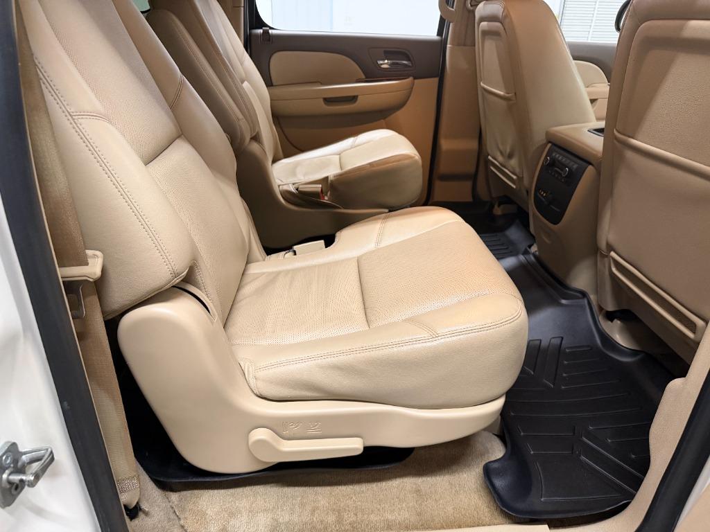 2013 Chevrolet Suburban - $9,349