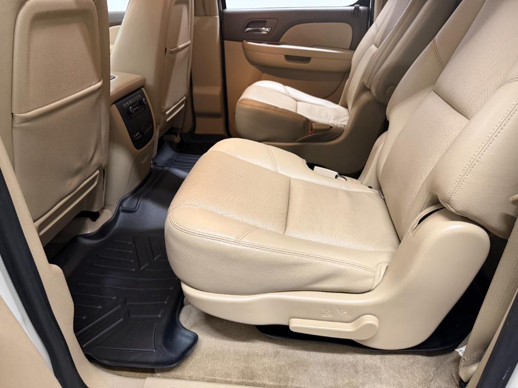 2013 Chevrolet Suburban - $9,349