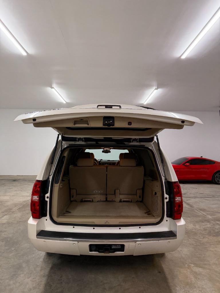 2013 Chevrolet Suburban - $9,349