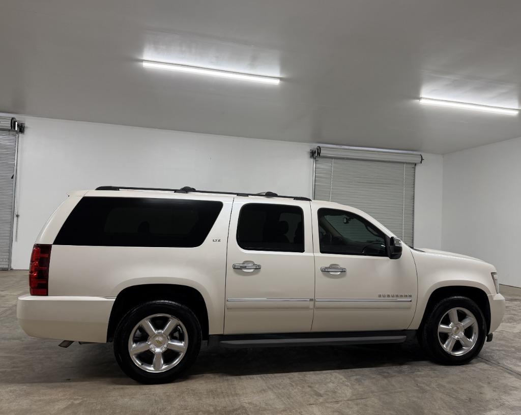 2013 Chevrolet Suburban - $9,349